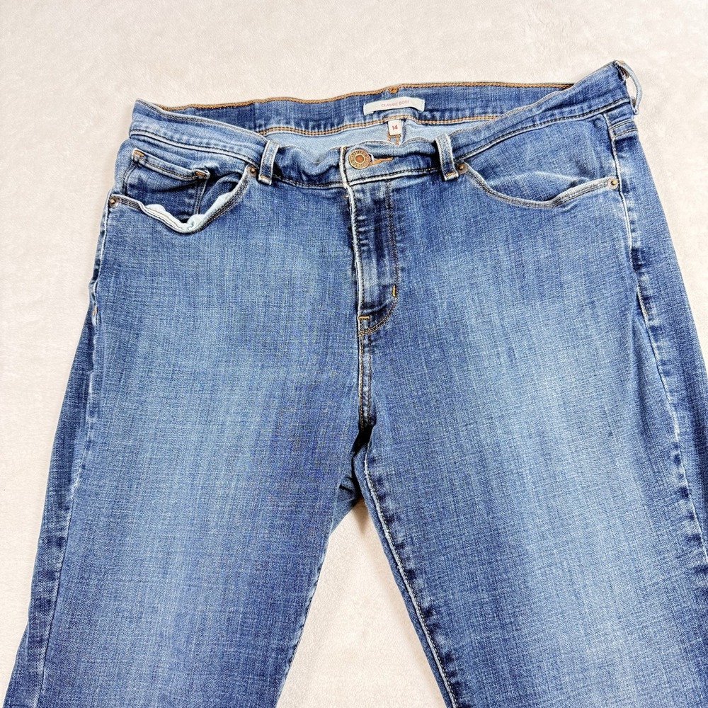 Levi's Classic Bootcut Womens Jeans Size 14 32x30 Medium‎ Wash